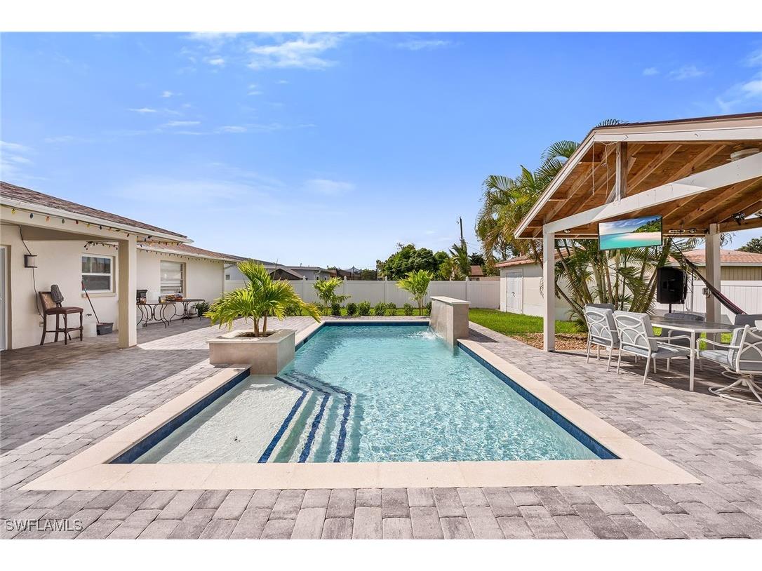 4949 22nd Place SW Naples FL 34116 225074021 image1