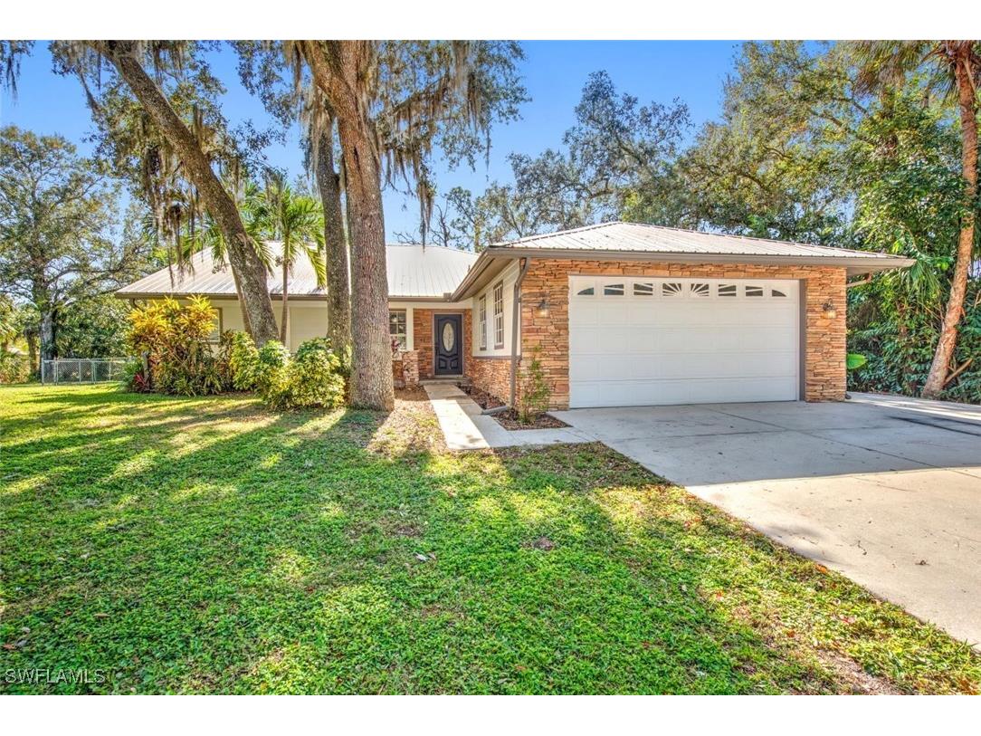 495 4th Avenue Labelle FL 33935 224101774 image1