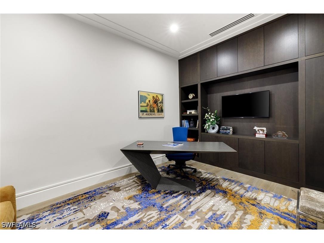 495 5th Street S #304 Naples FL 34102 226012328 image20
