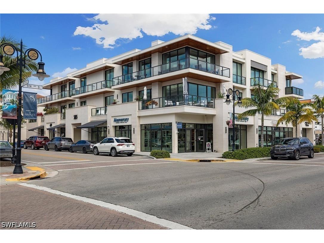 495 5th Street S #304 Naples FL 34102 226012328 image3