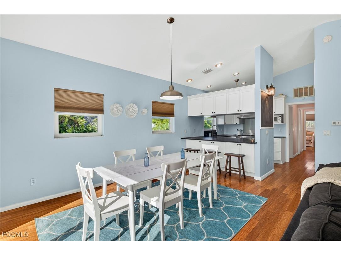 495 E Lake Road Sanibel FL 33957 2025021920 image11