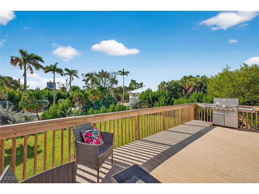 495 E Lake Road Sanibel FL 33957 2025021920 image8