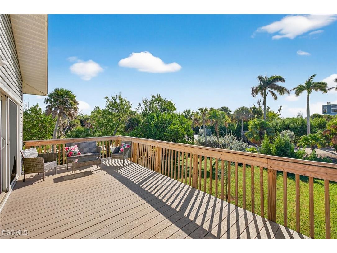 495 E Lake Road Sanibel FL 33957 2025021920 image9