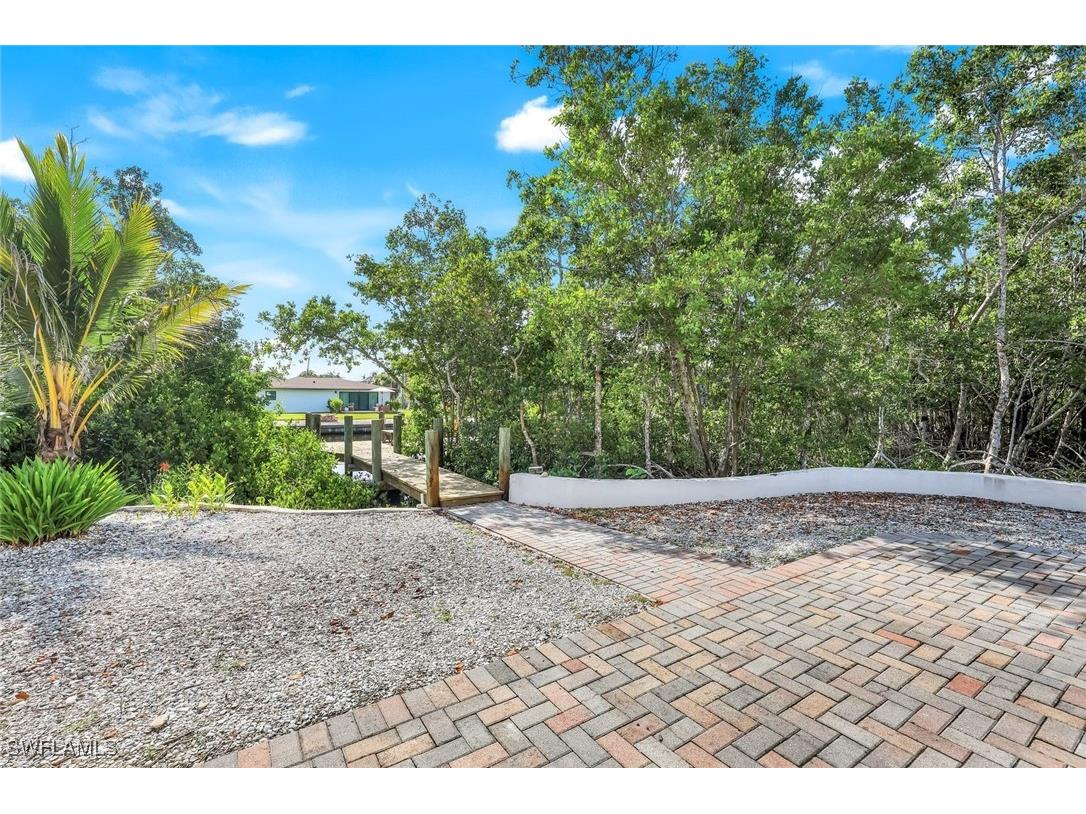 4951/4953 Esplanade Street Bonita Springs FL 34134 224101154 image10
