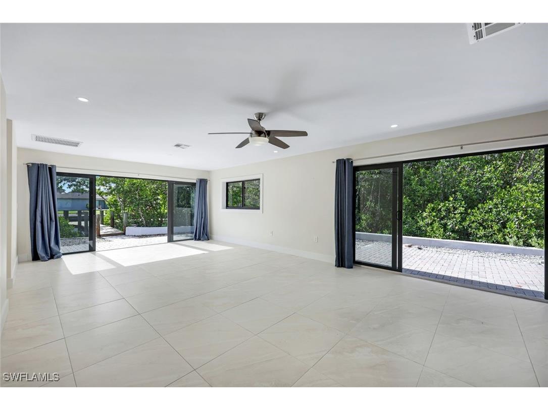 4951/4953 Esplanade Street Bonita Springs FL 34134 224101154 image8