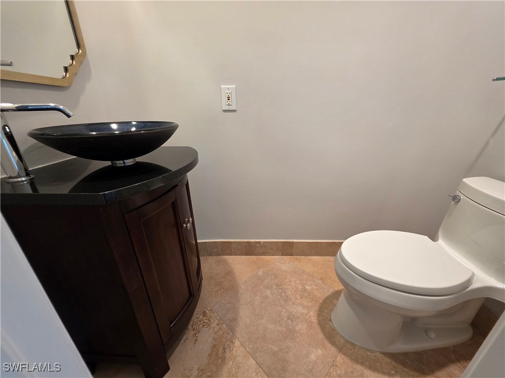 4951 Gulf Shore Boulevard N #104 Naples FL 34103 225068943 image10