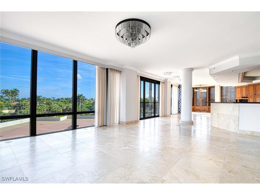 4951 Gulf Shore Boulevard N #104 Naples FL 34103 225068943 image16