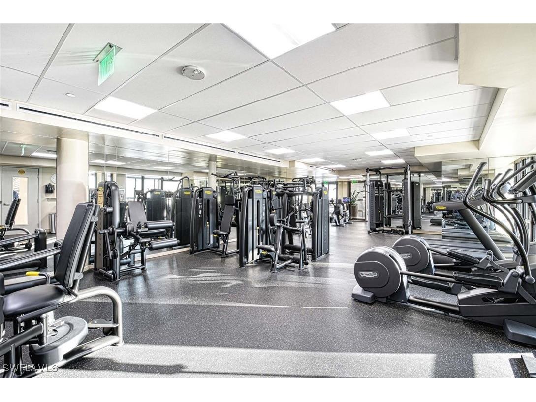 4951 Gulf Shore Boulevard N #104 Naples FL 34103 225068943 image34