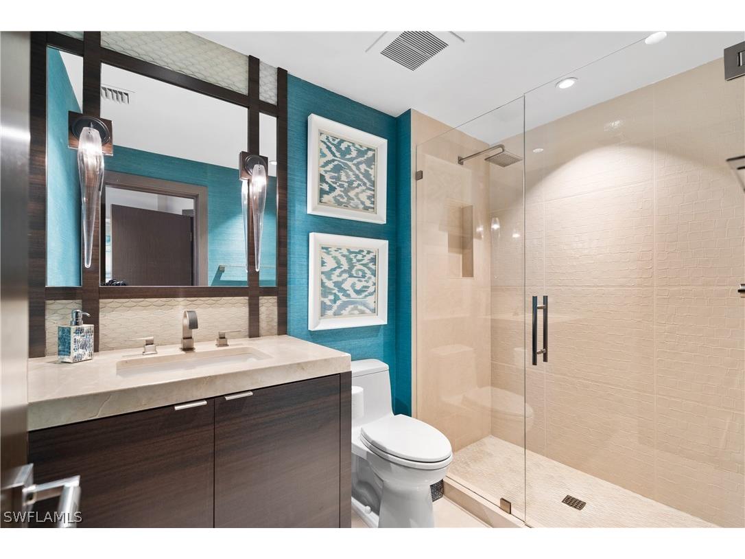 4951 Gulf Shore Boulevard N #703 Naples FL 34103 226010184 image16