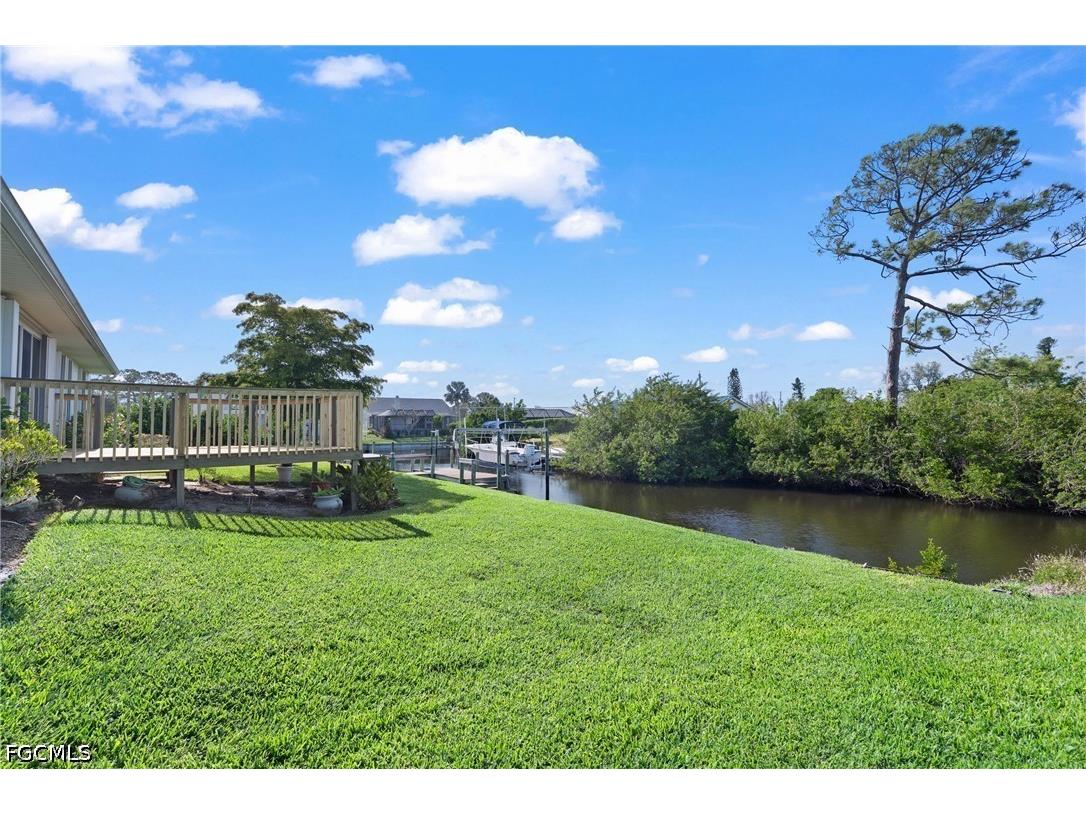 4955 Mederia Lane Estero FL 33928 2026014947 image6