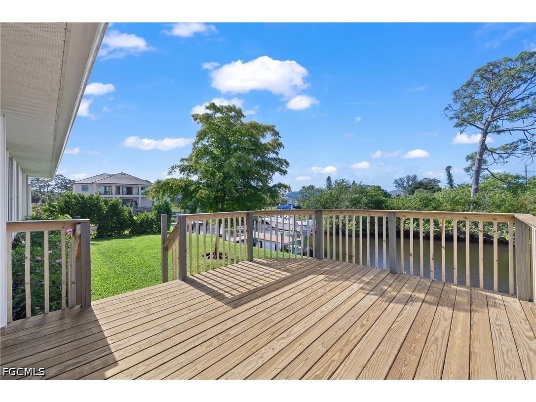4955 Mederia Lane Estero FL 33928 2026014947 image9