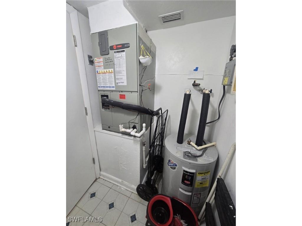 4955 Pepper Circle #B105 Naples FL 34113 225067596 image25