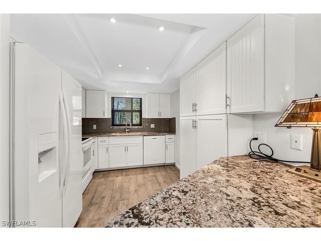 4955 Pepper Circle #B106 Naples FL 34113 226009878 image10