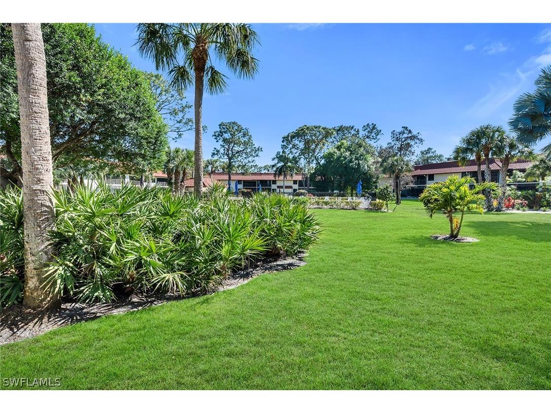 4955 Pepper Circle #B106 Naples FL 34113 226009878 image28