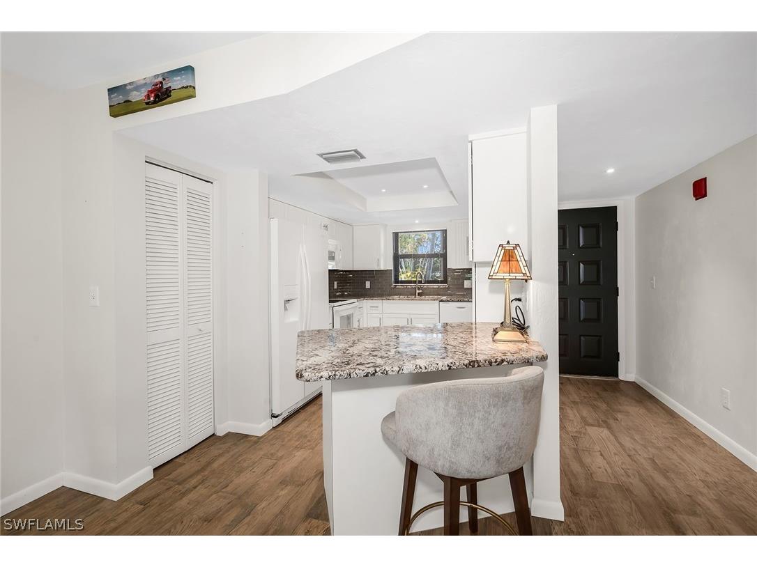 4955 Pepper Circle #B106 Naples FL 34113 226009878 image8