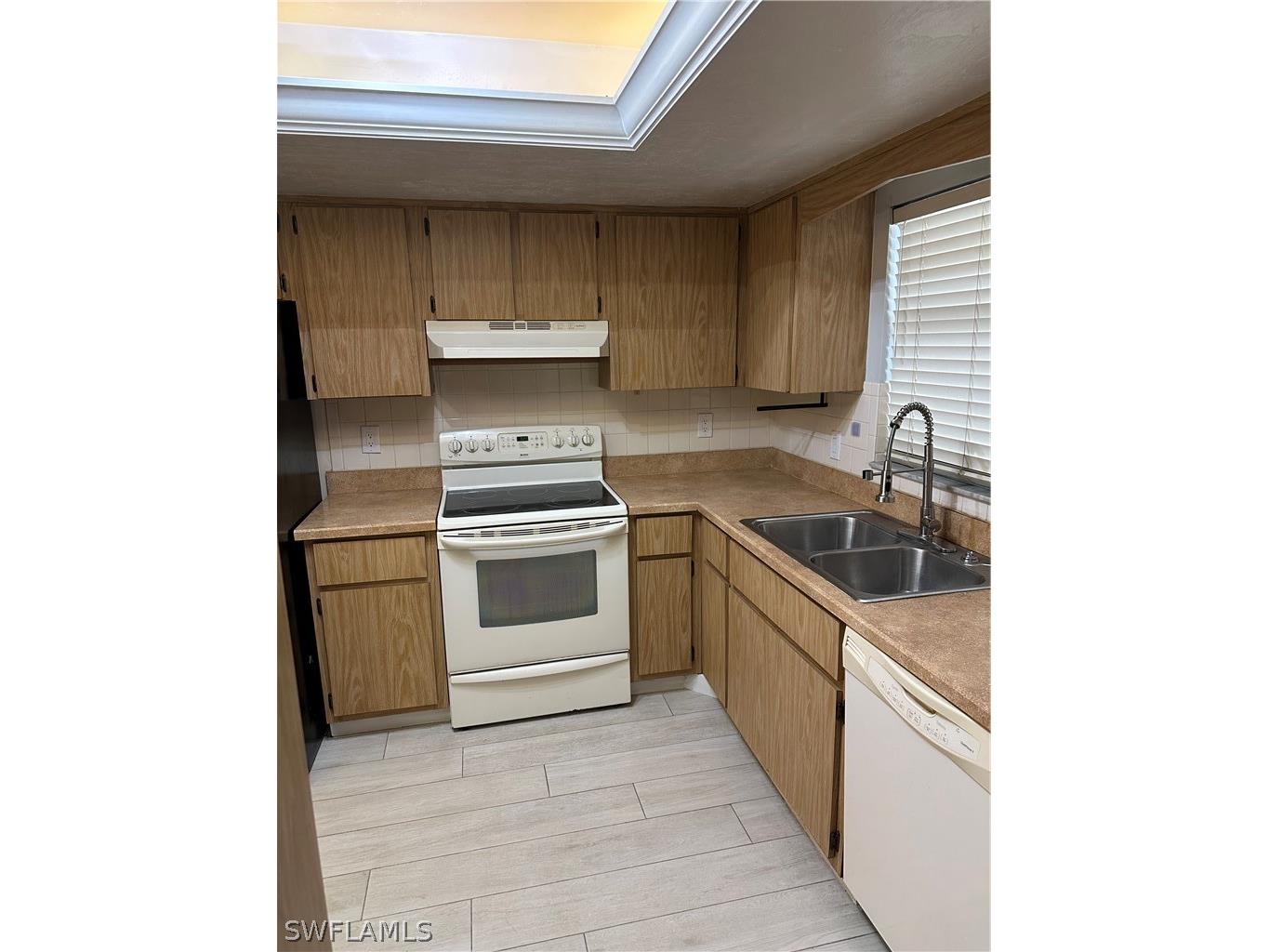 4955 Pepper Circle #B206 Naples FL 34113 226002165 image1