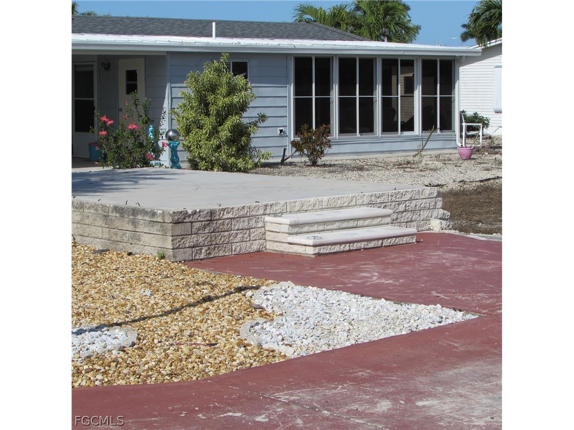 4958 Mullette Lane Saint James City FL 33956 2026011936 image5