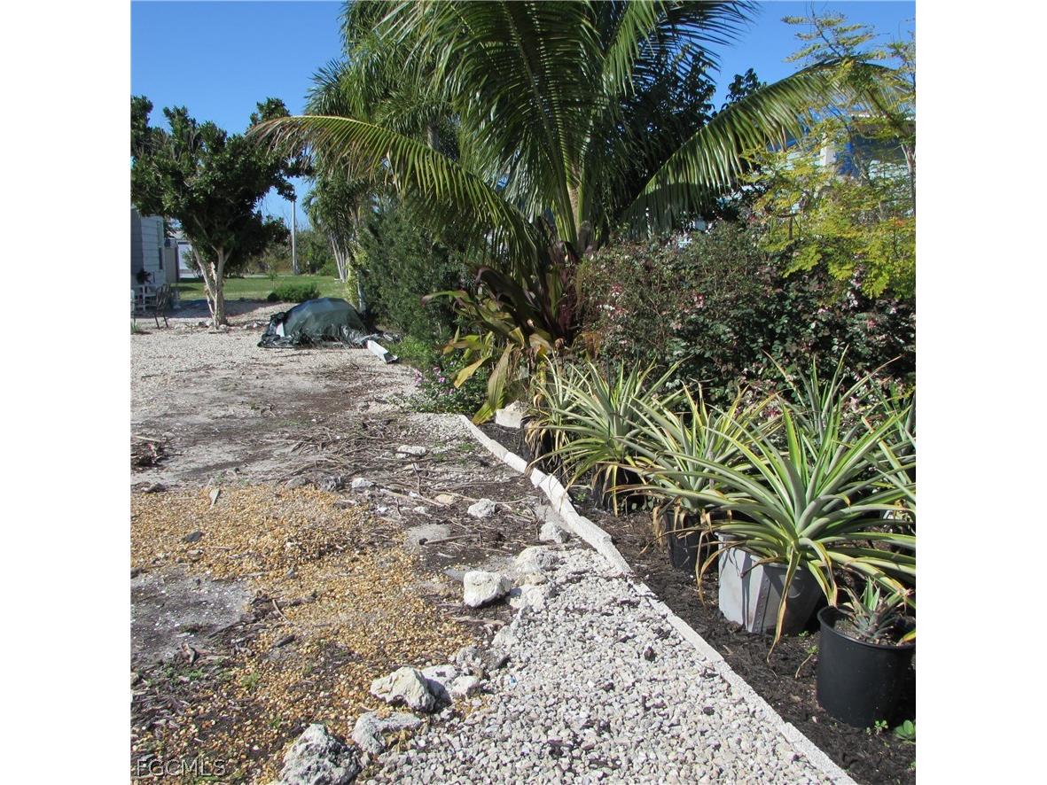 4958 Mullette Lane Saint James City FL 33956 2026011936 image8