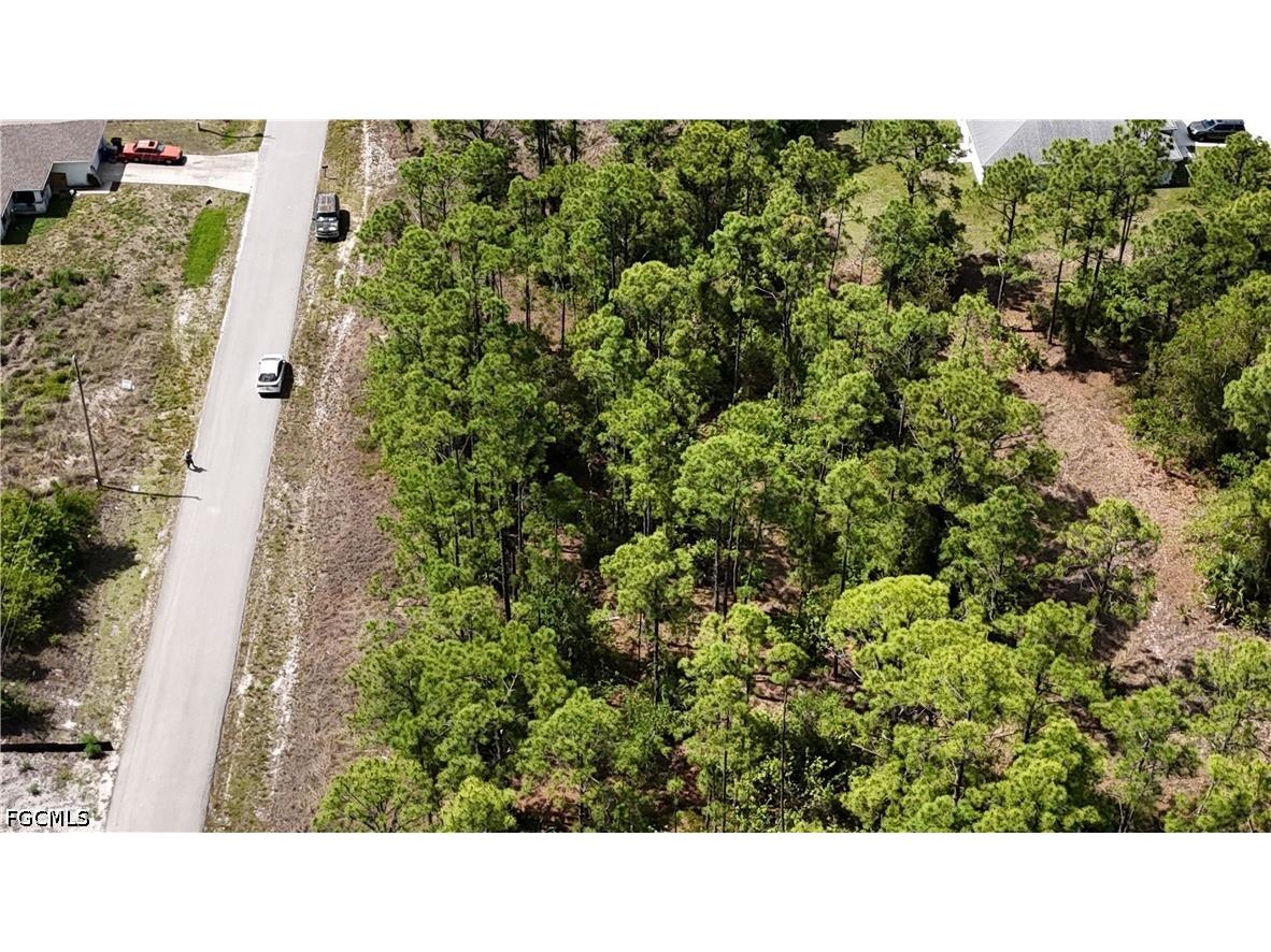 496 Lillon Avenue S Lehigh Acres FL 33974 2026019594 image6