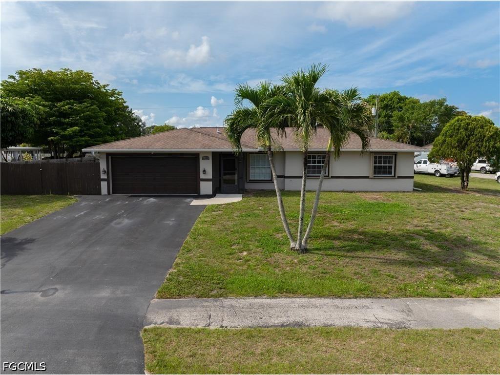 4960 20th Place SW Naples FL 34116 2026022075 image1
