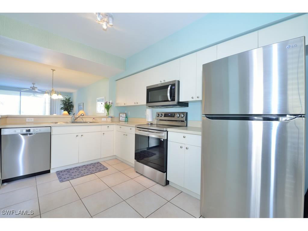 4960 Deerfield Way #E102 Naples FL 34110 225034664 image9