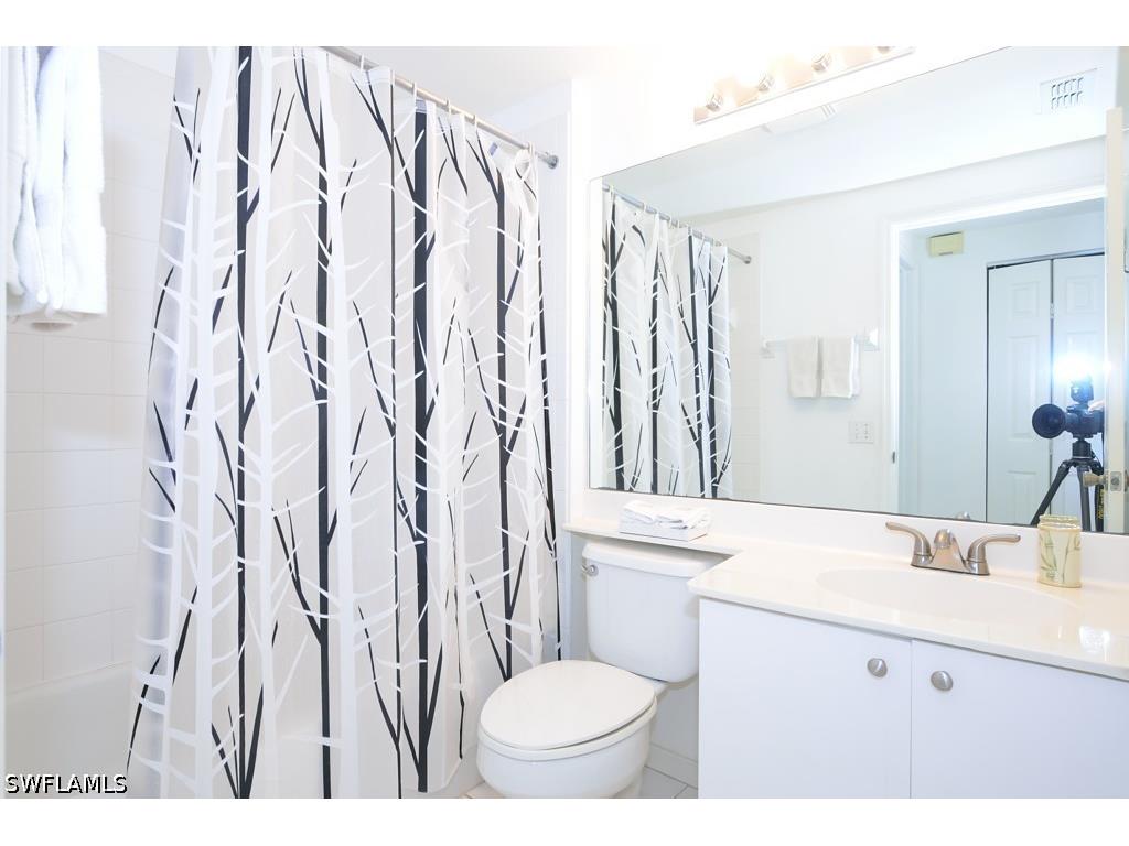 4960 Deerfield Way #E102 Naples FL 34110 226013996 image16