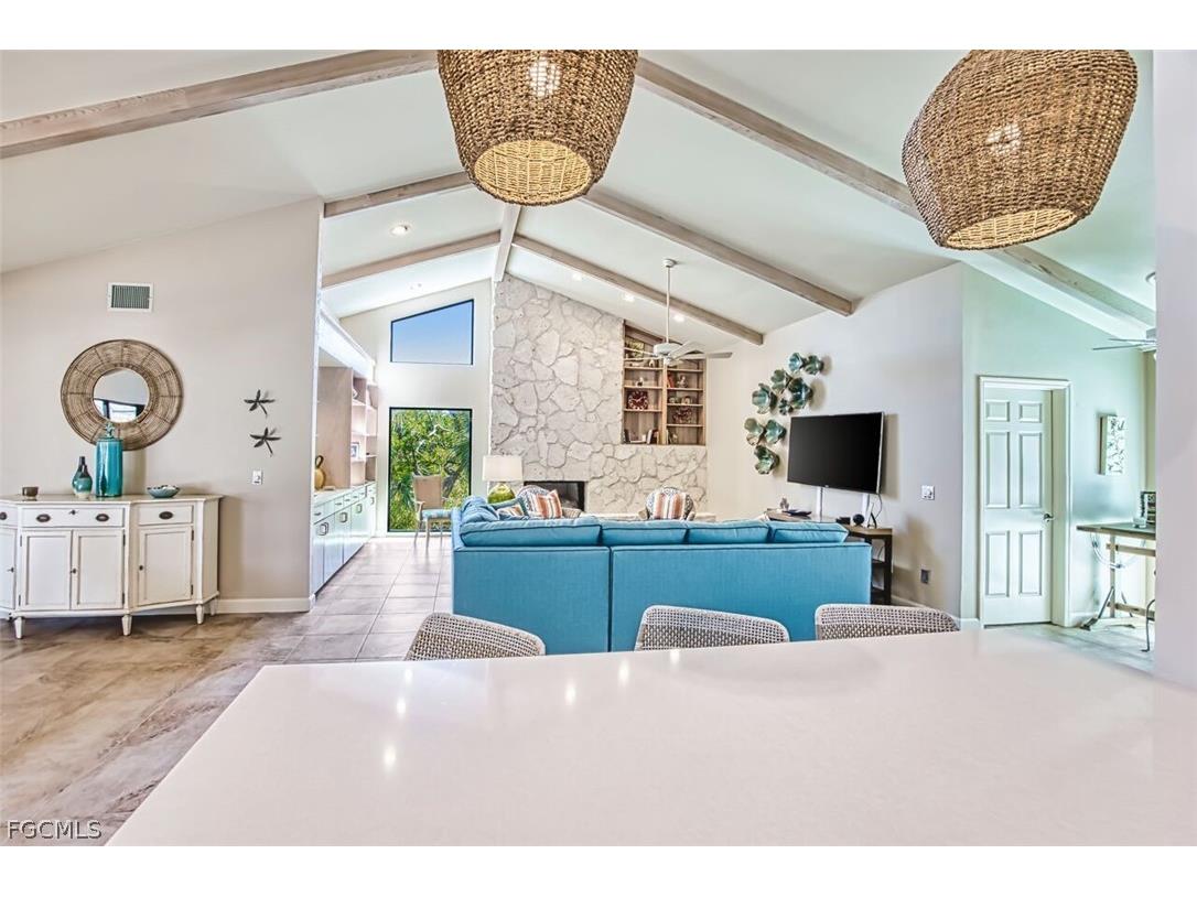 4960 Joewood Drive Sanibel FL 33957 2026006468 image11