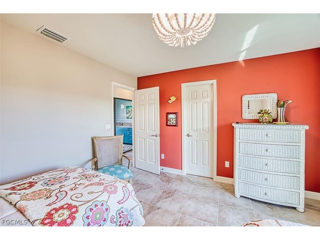 4960 Joewood Drive Sanibel FL 33957 2026006468 image38