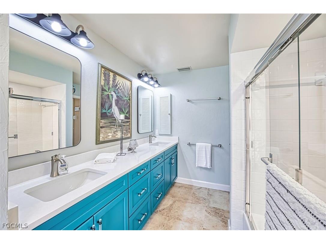 4960 Joewood Drive Sanibel FL 33957 2026006468 image40