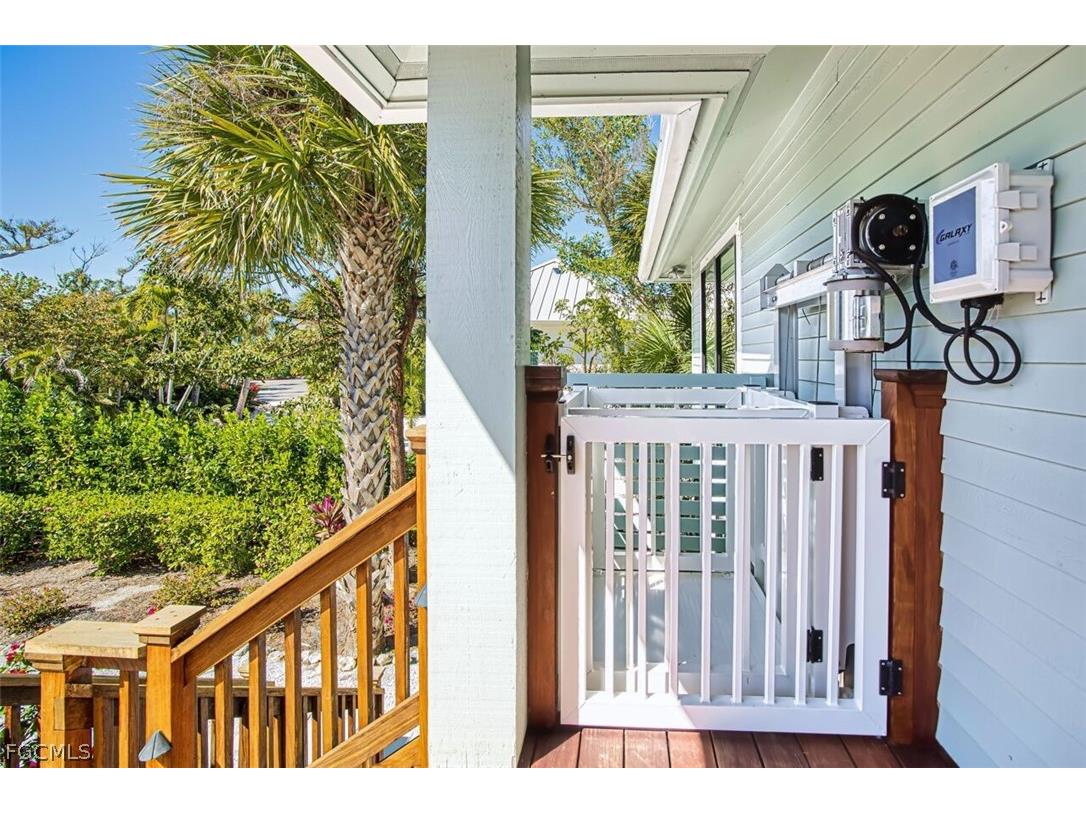 4960 Joewood Drive Sanibel FL 33957 2026006468 image7