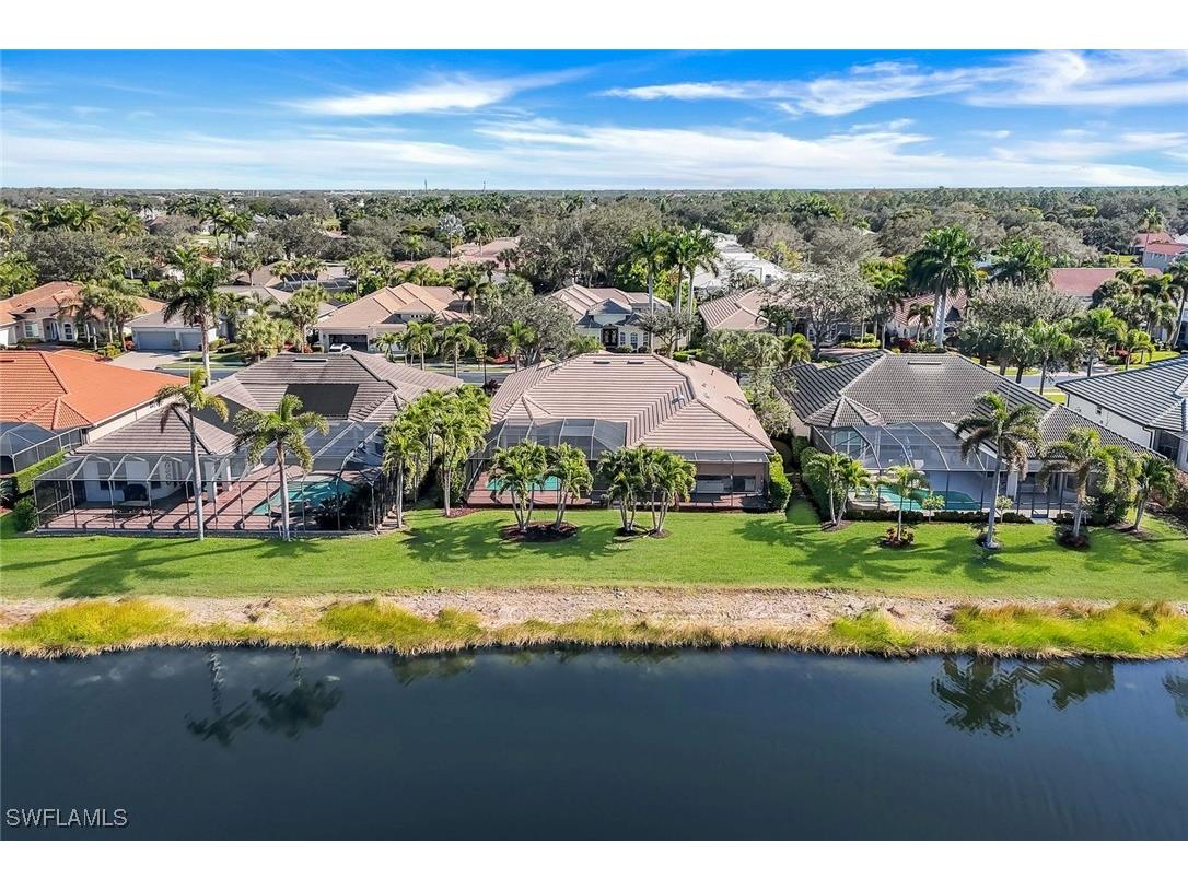 4963 Rustic Oaks Circle Naples FL 34105 225083639 image2