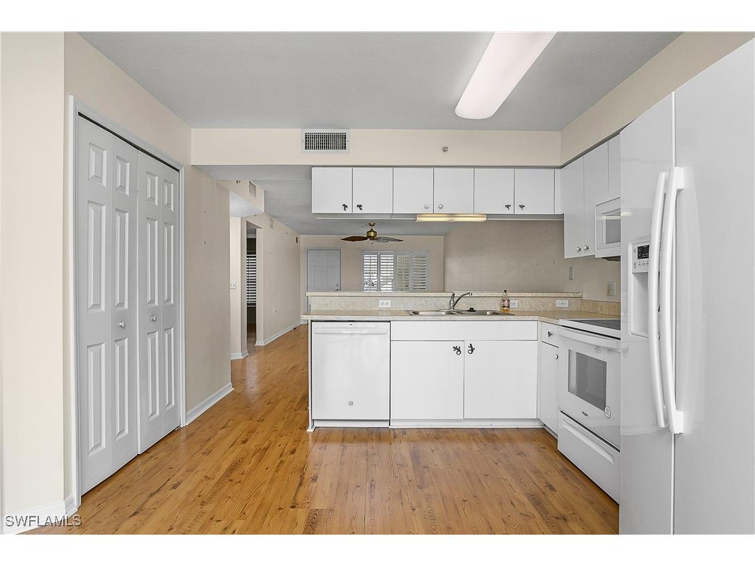 4965 Sandra Bay Drive #102 Naples FL 34109 225037005 image10