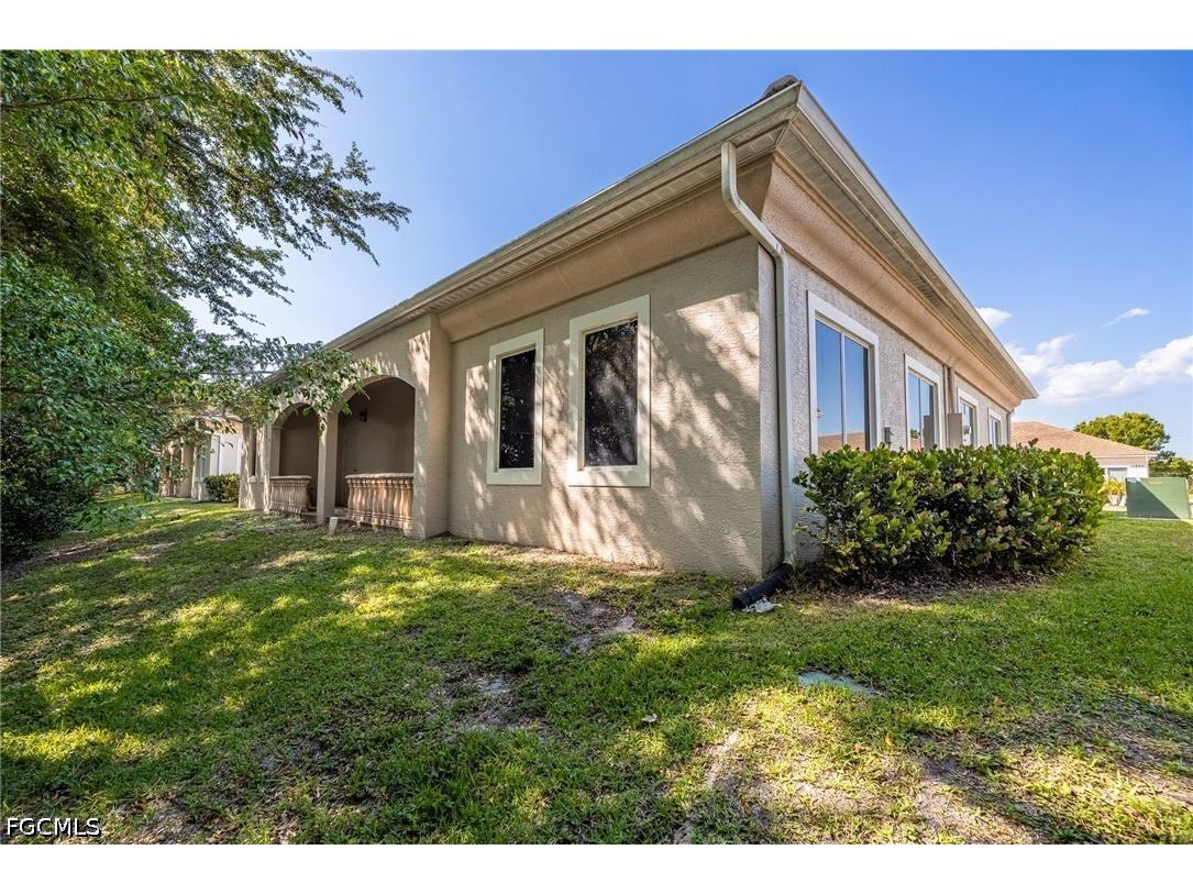 4968 Royal Gulf Circle Fort Myers FL 33966 2026020327 image31