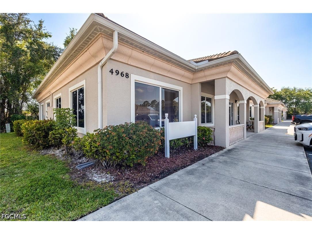 4968 Royal Gulf Circle Fort Myers FL 33966 2026020327 image4