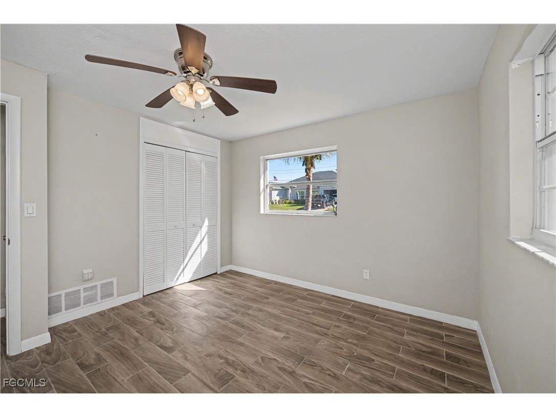 4968 Vincennes Street Cape Coral FL 33904 2026003499 image12