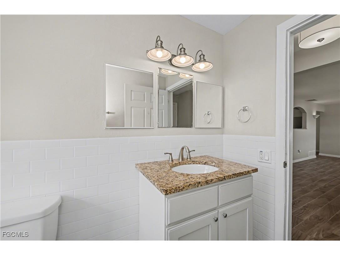 4968 Vincennes Street Cape Coral FL 33904 2026003499 image13