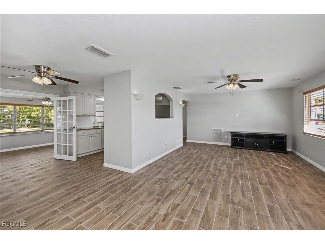 4968 Vincennes Street Cape Coral FL 33904 2026003499 image4