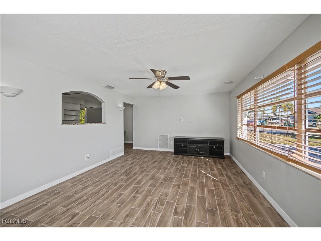 4968 Vincennes Street Cape Coral FL 33904 2026003499 image5