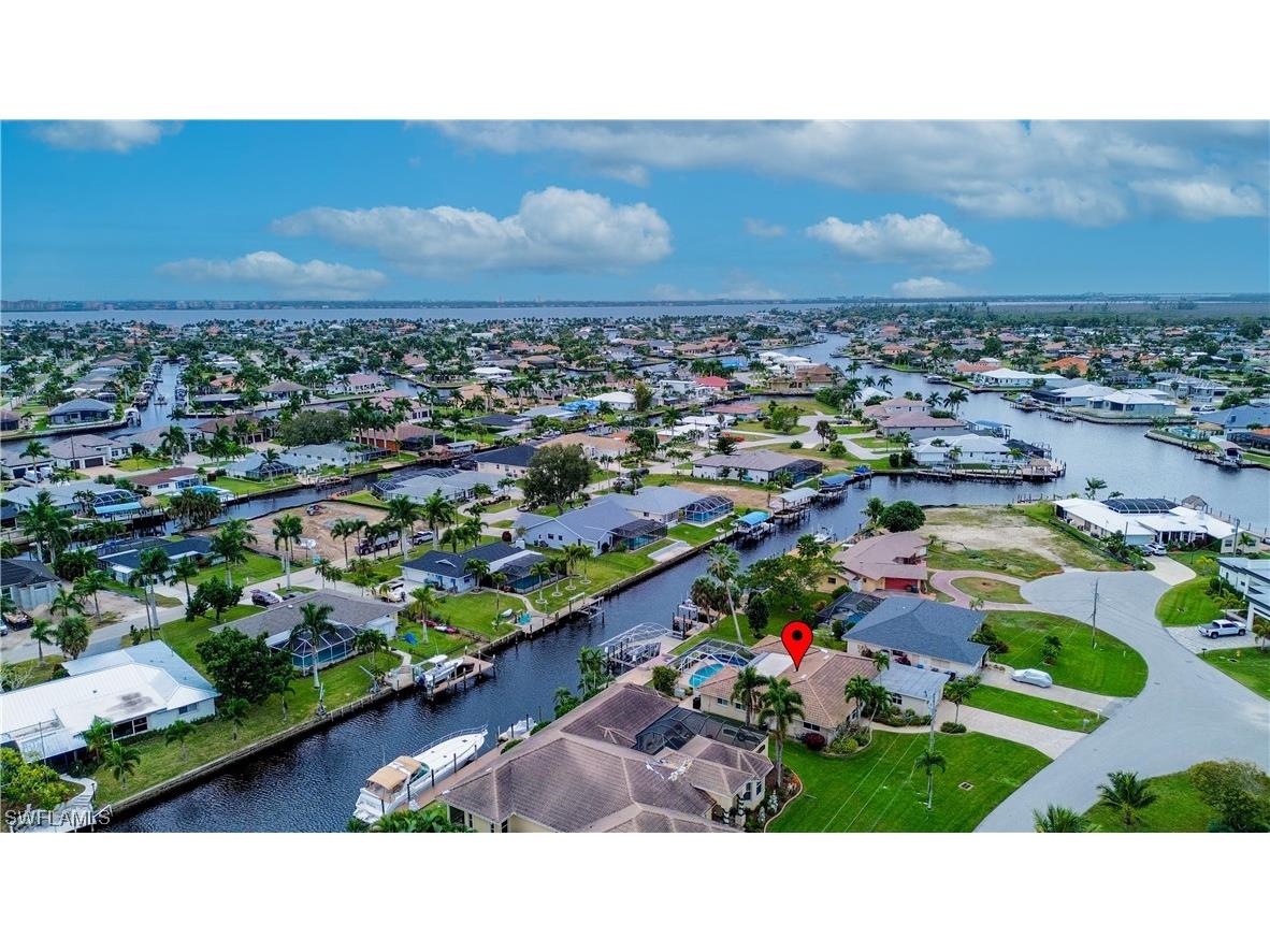 4969 Seville Court Cape Coral FL 33904 223088332 image1