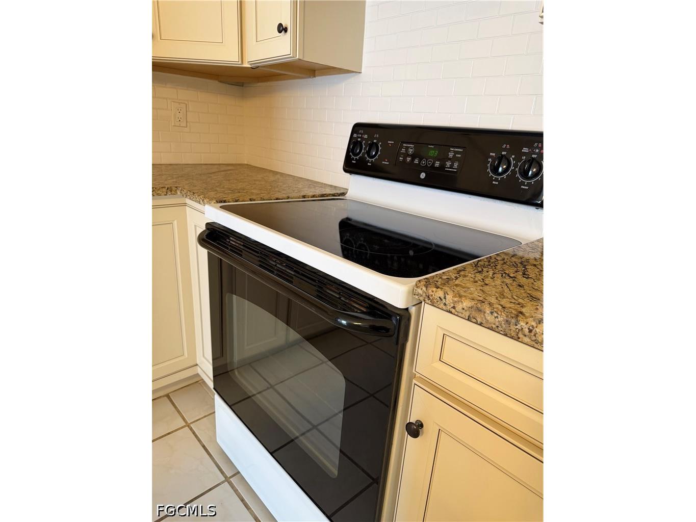 4969 Vincennes Street #B Cape Coral FL 33904 2026014883 image8