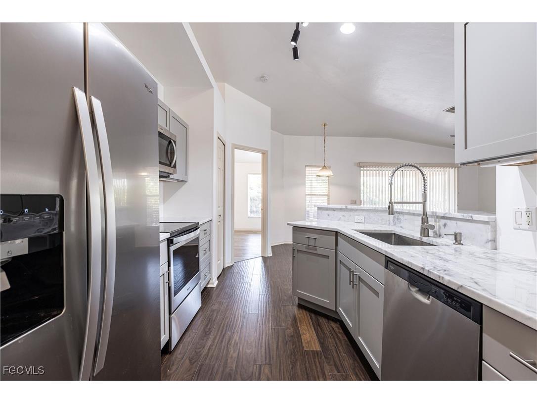 497 Bethany Village Circle Lehigh Acres FL 33936 2025019806 image4