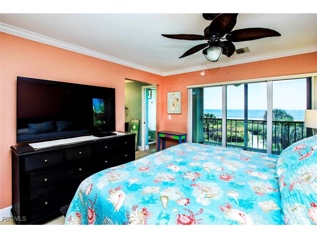 497 E Gulf Drive #4 Sanibel FL 33957 2025021457 image21
