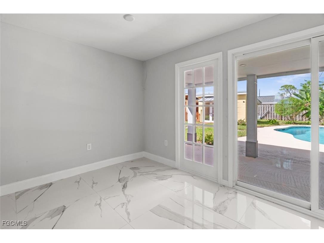 4970 Riverside Drive Estero FL 33928 2025019469 image12