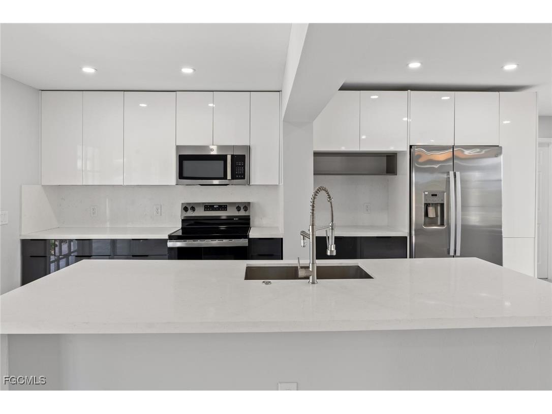 4970 Riverside Drive Estero FL 33928 2025019469 image17