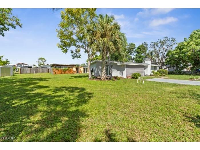 4970 Riverside Drive Estero FL 33928 2025019469 image3