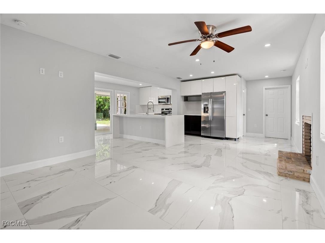 4970 Riverside Drive Estero FL 33928 2025019469 image9