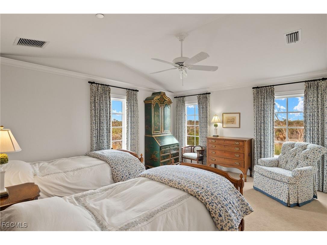 4972 Joewood Drive Sanibel FL 33957 2025017508 image35