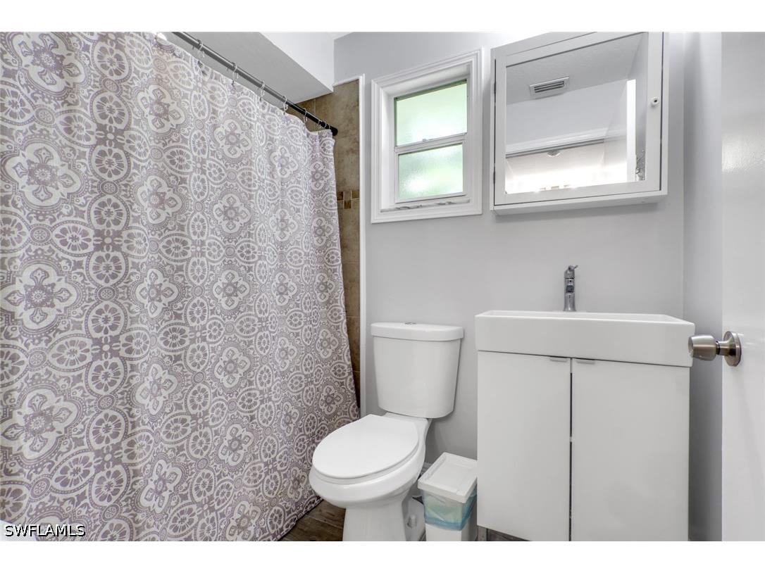 4974 Hawthorn Woods Way Naples FL 34116 226017947 image21