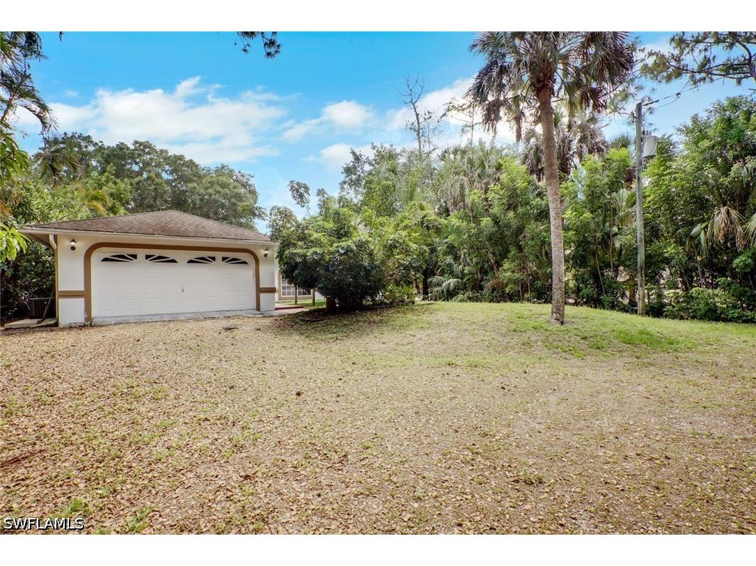 4974 Hawthorn Woods Way Naples FL 34116 226017947 image4