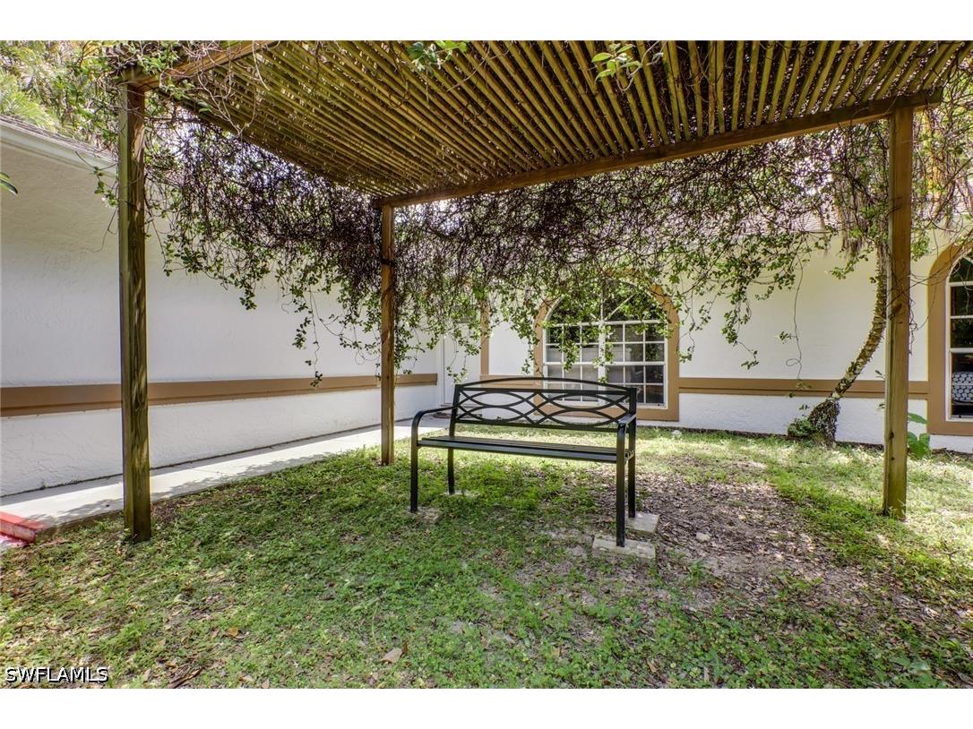 4974 Hawthorn Woods Way Naples FL 34116 226017947 image6
